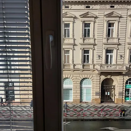 Lägenhet Csa 2 Hradec Králové